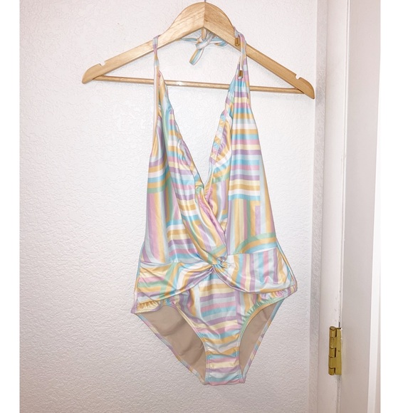 NWOT Kenny Flowers ~ The North Shore Deep V Halter One Piece SZ: Large - Picture 8 of 15